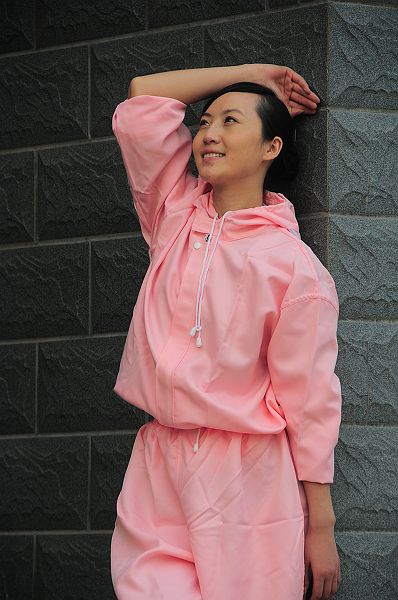 2012年10月4日，青年影视演员刘曼仪在电影《幸福的小杨屯》拍摄现场。 (30).JPG