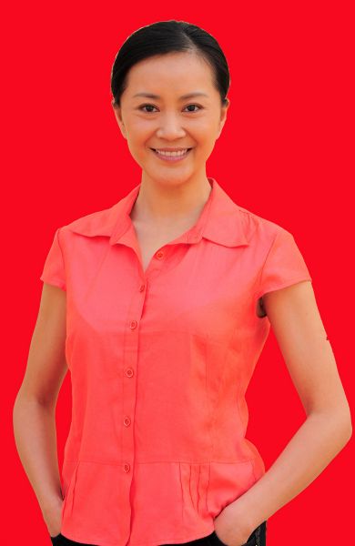 电影：《幸福的小杨屯》演员：张雅欣近照（扮演荷香） (5).JPG