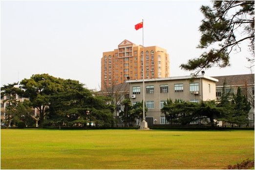 《清平乐·华理60华诞》-3.jpg