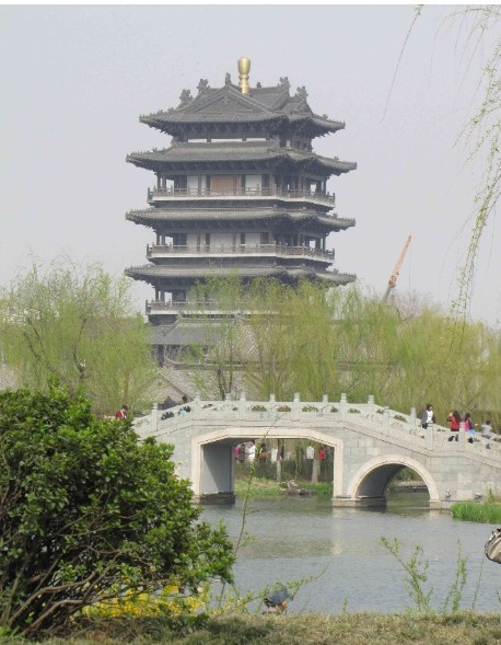 四季明湖-1.jpg