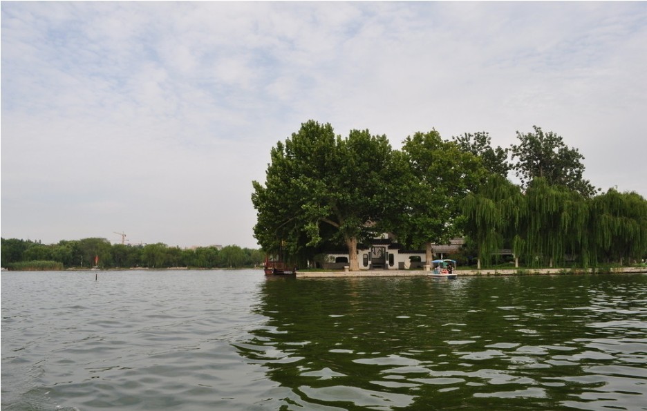 四季明湖-3.jpg