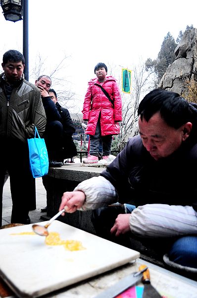 山东济南：2013大明湖春节文化庙会异彩纷呈。 (12).jpg