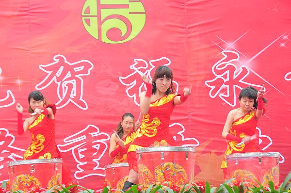 2013年3月17日，聊城华兴商厦福永量贩超市开业掠影。 (16).JPG