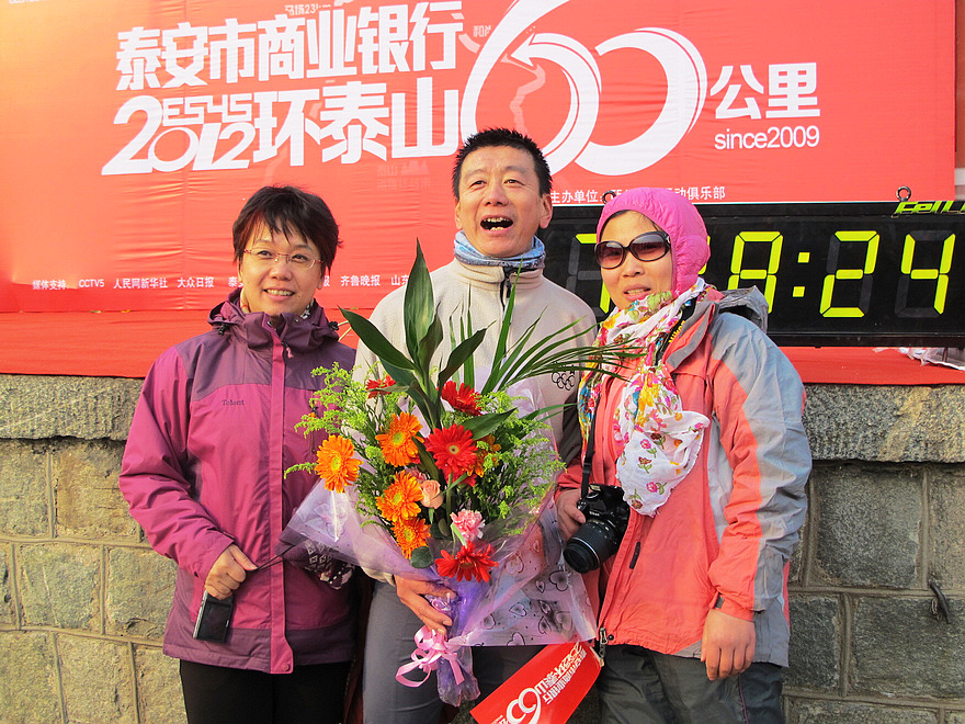 224857hjflh6anflfmma09.jpg