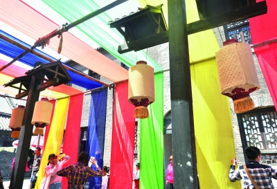 124653371_11n.jpg