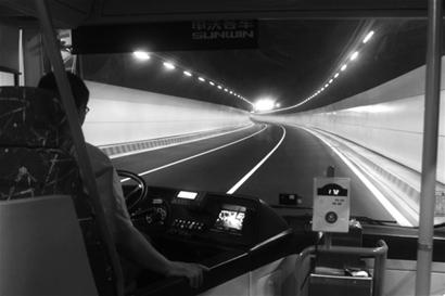 10219404_524890.jpg