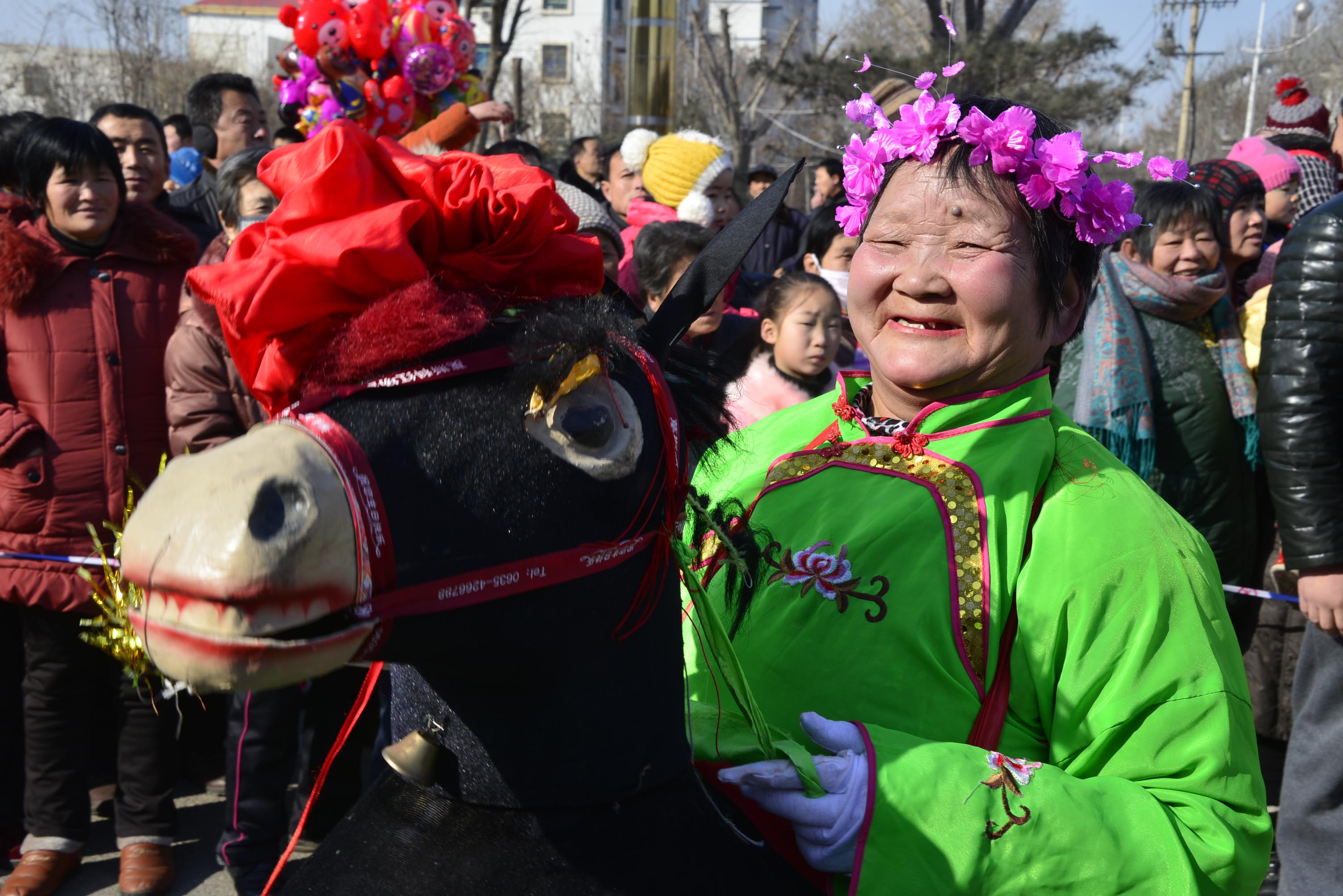 2014年2月10日，山东省茌平县春节群众文化活动剪影。