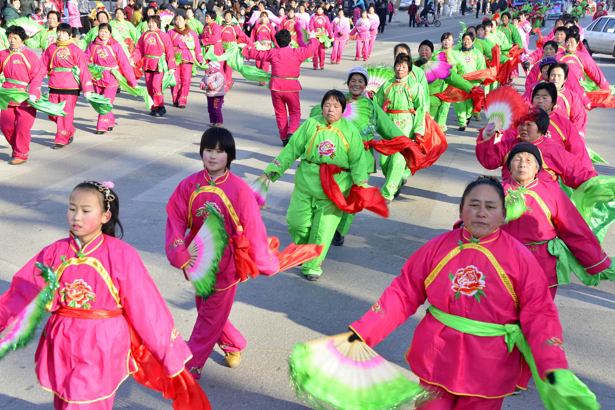 2014年2月10日，山东省茌平县春节群众文化活动剪影。