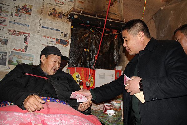 2014年1月21日，林志国在山东省冠县范寨乡雷庄、东邢庄、西邢庄、林庄、中塘村为当地的孤寡老人、 残障儿童 ...