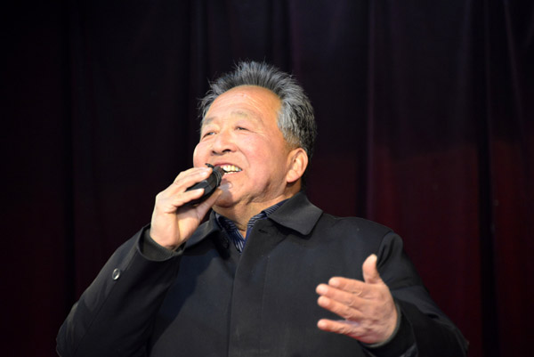 山东茌平：传统文化竹马舞献劳模张国忠
