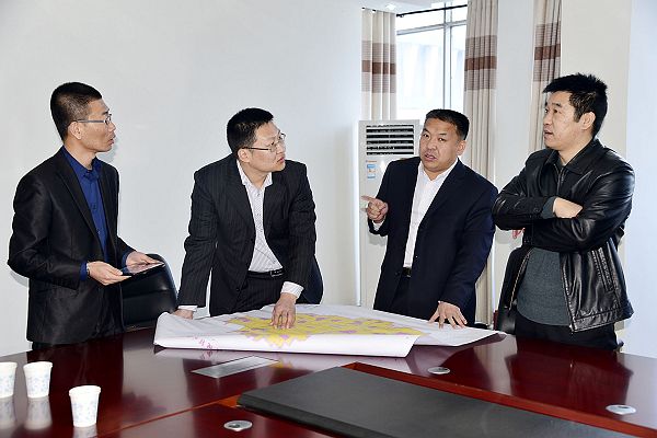 山东:晶科电力拟投资2.5亿元在莘县建造光伏发电站