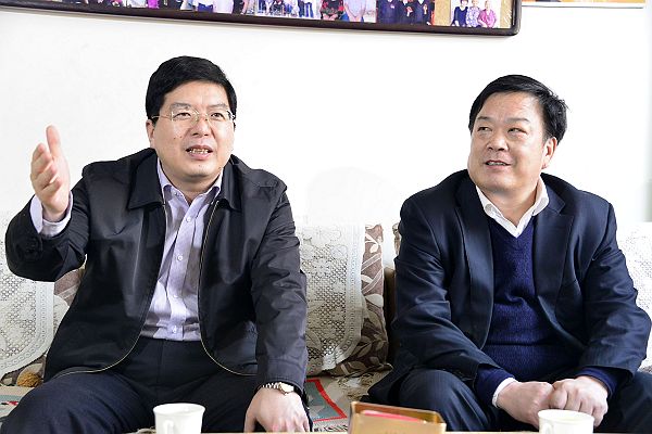 山东：聊城走访劳模张国忠开展调研党的群众路线教育实践活动