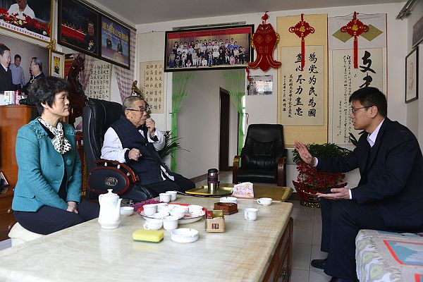 山东：聊城走访劳模张国忠开展调研党的群众路线教育实践活动
