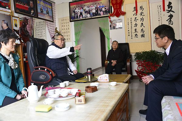 山东：聊城走访劳模张国忠开展调研党的群众路线教育实践活动