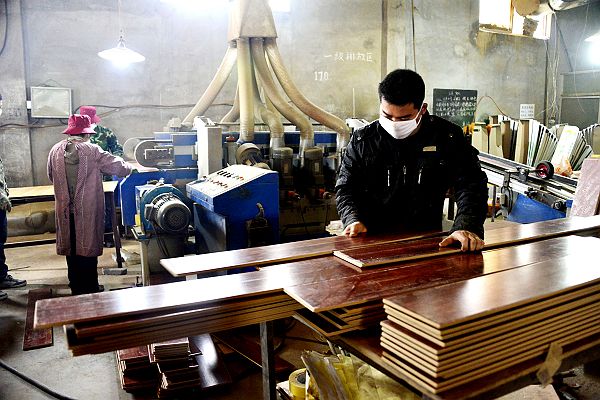 山东省茌平县凯瑞装饰材料有限公司生产车间