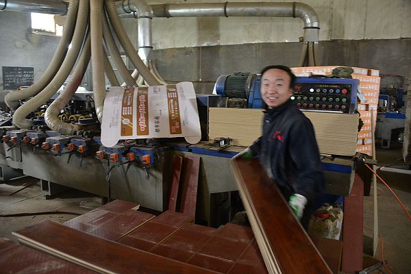 山东省茌平县凯瑞装饰材料有限公司生产车间