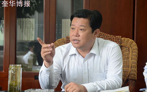 山东：《聊城工作纪实》出版 作家王长新受到市委书记约见