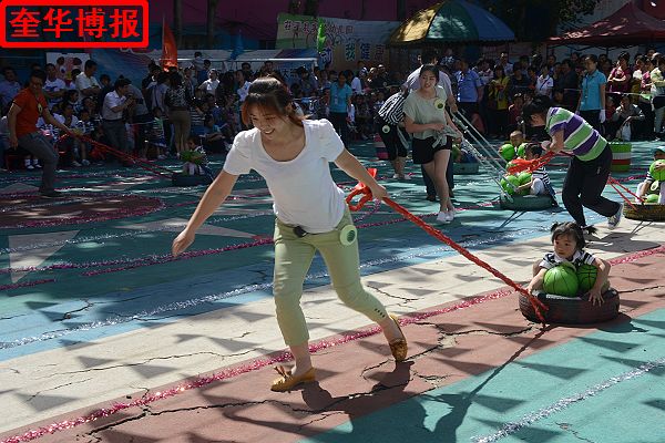 2014年5月26日，山东省茌平县实验幼儿园第三届幼儿运动会现场。