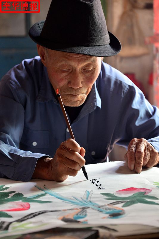 2014年9月22日， 今年89岁的山东省茌平县杜郎口镇张海子村老画家张宗源的绘画作品