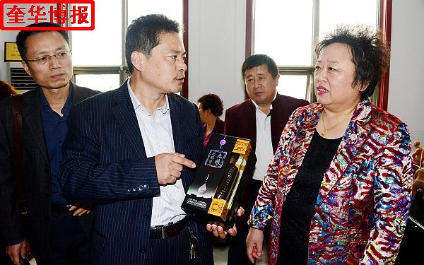 山东：聊城市政协副主席张广霞一行到民建会员企业山东醉一斗酒业调研