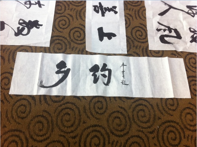 095122wh9423u9447fxbac.jpg
