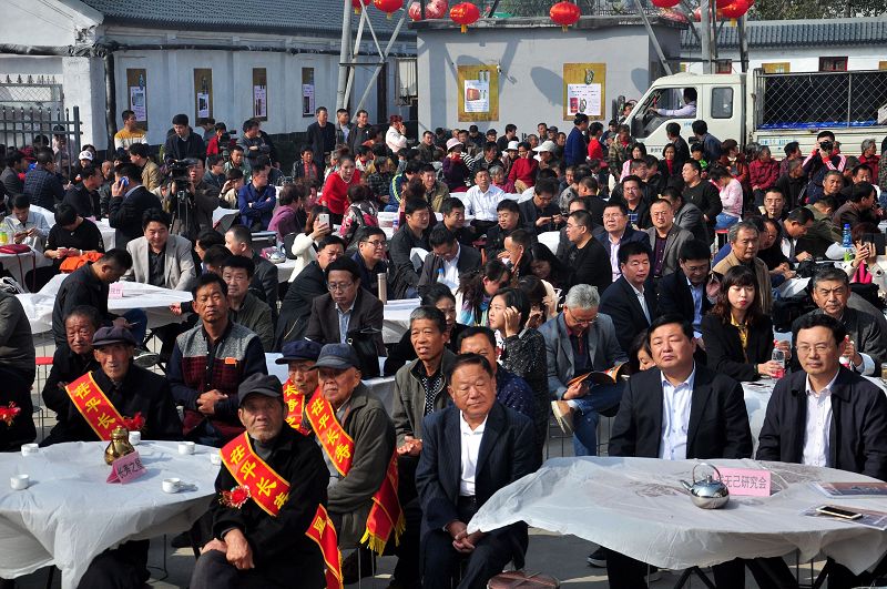 2017年10月28日，山东醉一斗酒业第六届酒文化节现场。 (6).jpg