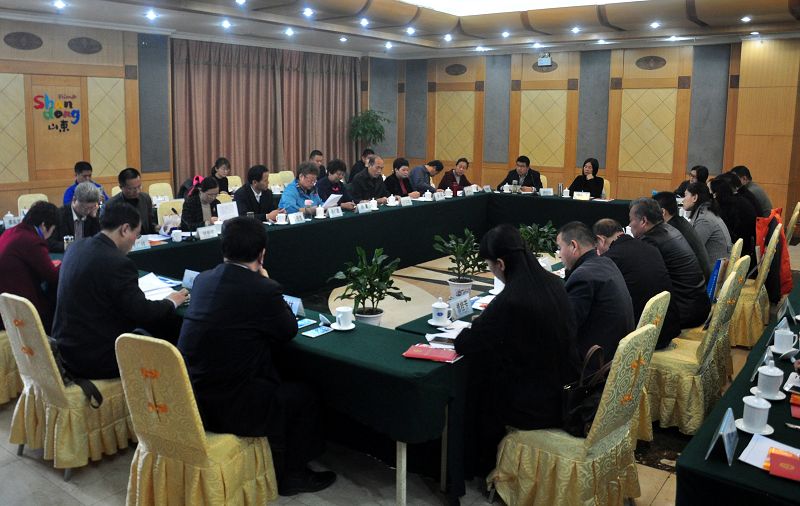 2017年11月8日，山东省聊城市中华职业教育社集中学习党的十九大报告精神会议现场。.JPG