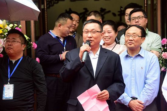 2018年5月5日，山东省济南市历下区荷香堂中医馆开诊现场。 (42).jpg