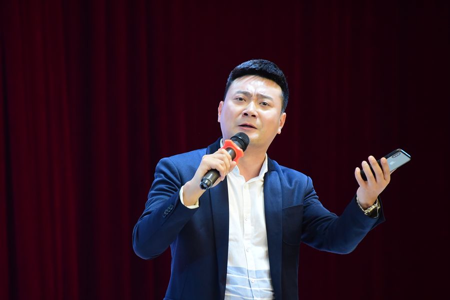 山东茌平：500余名教师接受语言艺术培训。 (75).JPG