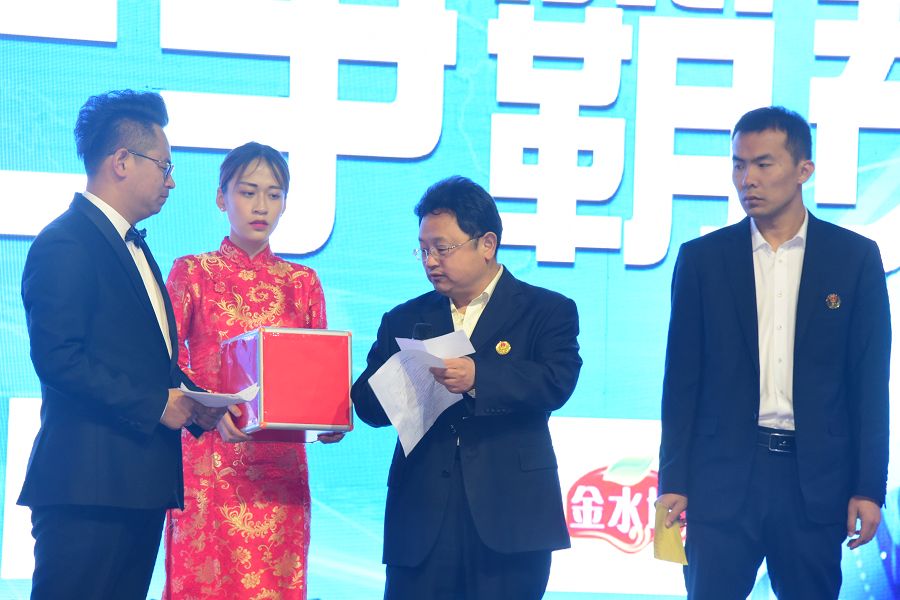 图为比赛现场。 (95).JPG