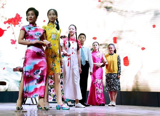 2018年12月10日，山东省聊城市家庭教育现场会茌平县实验中学汇报演出现场。 (33).jpg
