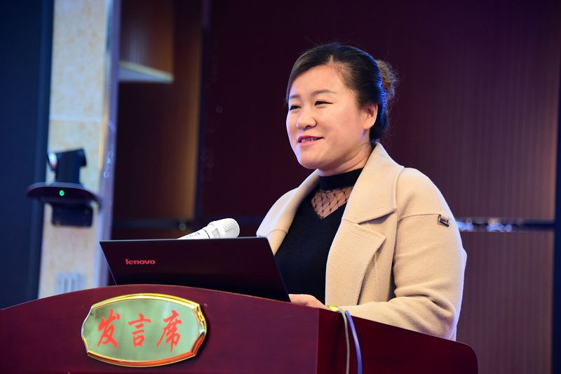 2018年12月6日， 参加山东省聊城市幼教培训基地德育岗位研修班的幼儿教师们在结业典礼.jpg