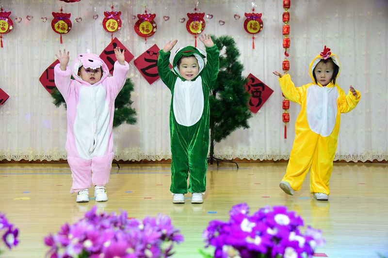 2018年12月30日，山东省茌平县原点幼儿园庆元旦幼儿园飞欢歌活动演出现场 。 (46).jpg