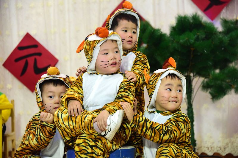 2018年12月30日，山东省茌平县原点幼儿园庆元旦幼儿园飞欢歌活动演出现场 。 (52).jpg