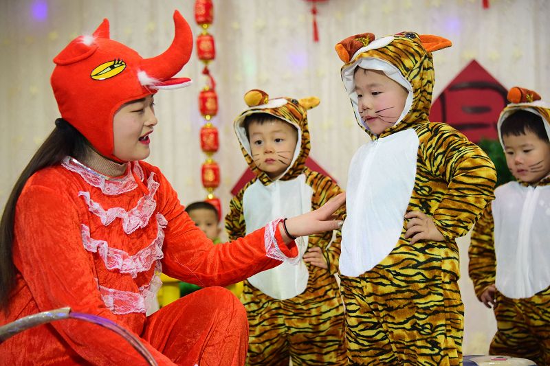 2018年12月30日，山东省茌平县原点幼儿园庆元旦幼儿园飞欢歌活动演出现场 。 (57).jpg