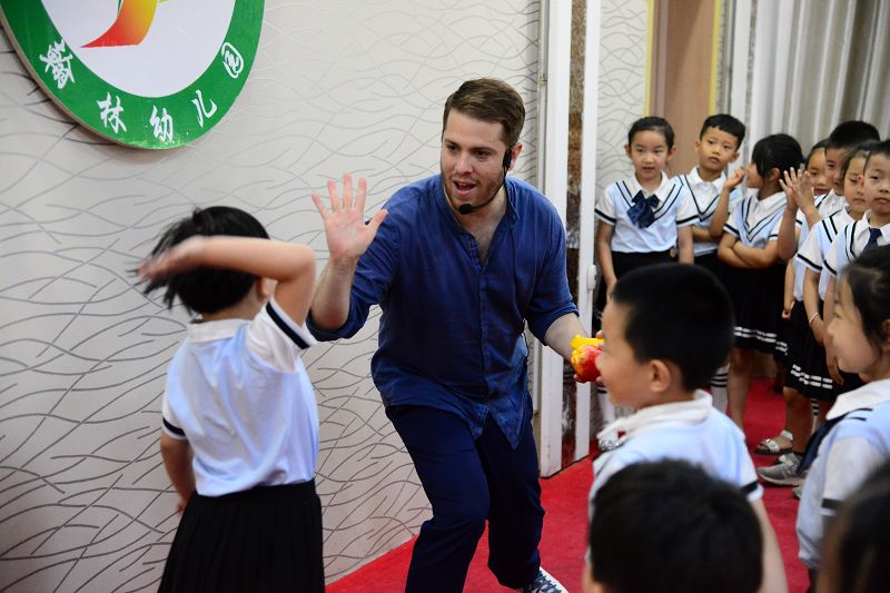 2019年6月10日，山东省茌平县翰林幼儿园“国际文化交流日”活动现场。