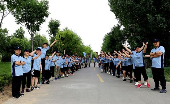 2019年6月15日，山东省茌平县港华燃气员工开启强化作业、诚行万里徒步活动现场。 (4).JPG