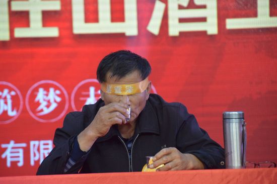 2019年10月19日，孟尝君酒业第四届酒王争霸赛茌平赛区比赛现场。 (7).jpg