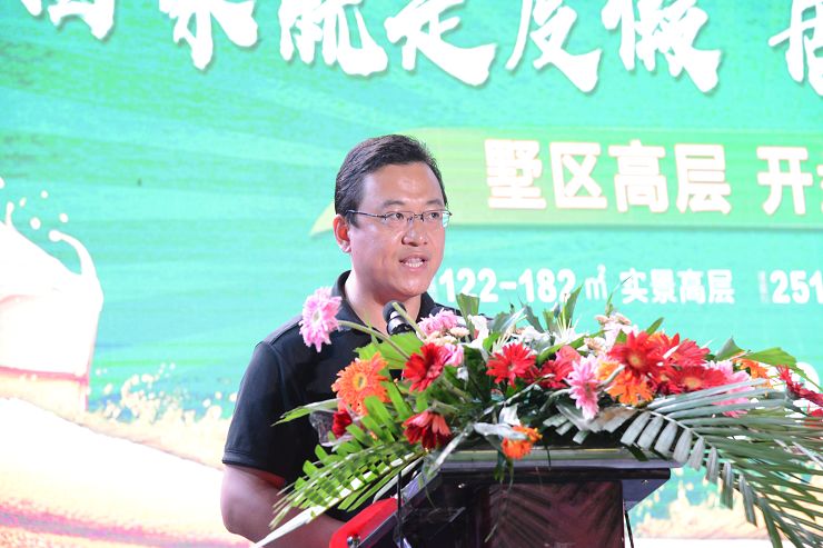 2020年8月22日，“锦绣新都荟”江北水城旅游度假区首届青岛啤酒音乐节狂欢现场。 (14).JPG