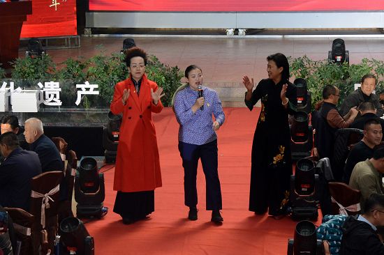 2020年10月25日，2020山东醉一斗酒业第九届储酒文化节暨第三届成无己养生论坛现场。 (57).JPG